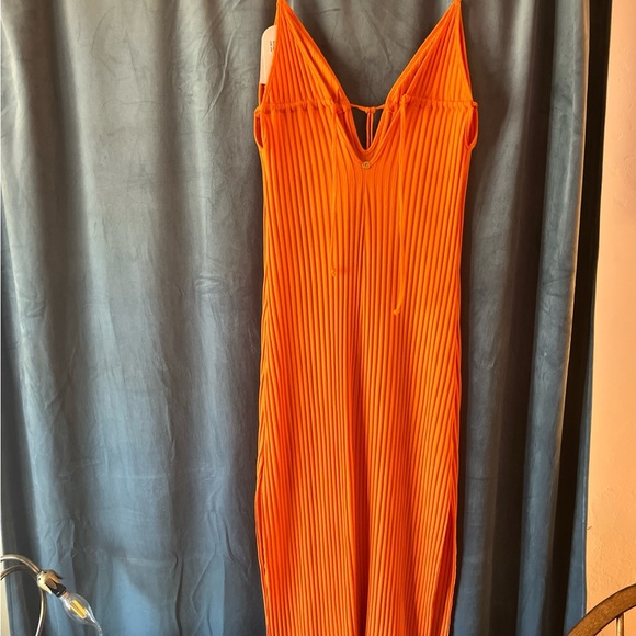 Orange Ribbed Maxi Dress 🍊 - Picture 2 of 4